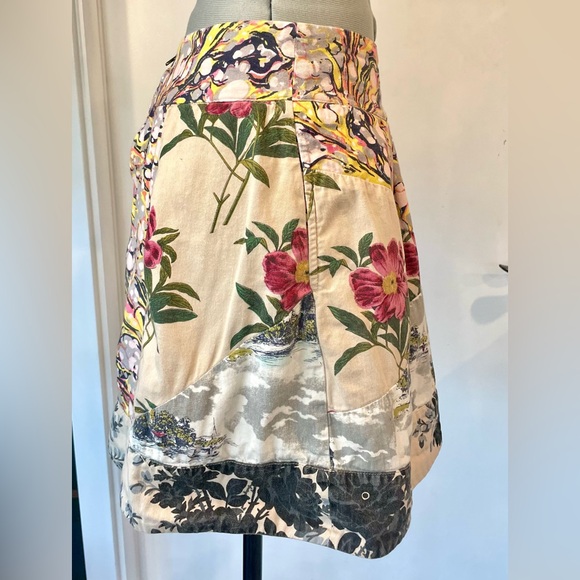 Leifnotes (Anthropologie)
Multipatterned Mini, floral& medieval castles, 2,EUC - Picture 6 of 12